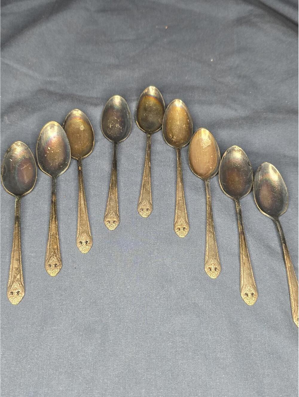 Set of 9 vintage silver-plated spoons by Harmony House